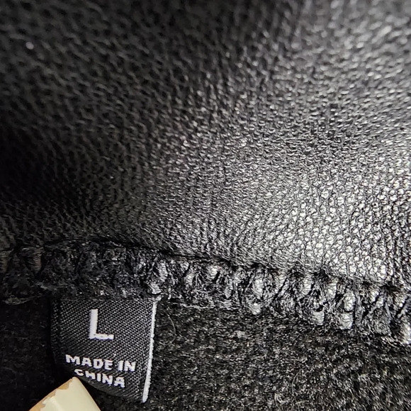 7 For All Mankind Vegan Leather Leggings Stretch Black Size  Large - Picture 5 of 16